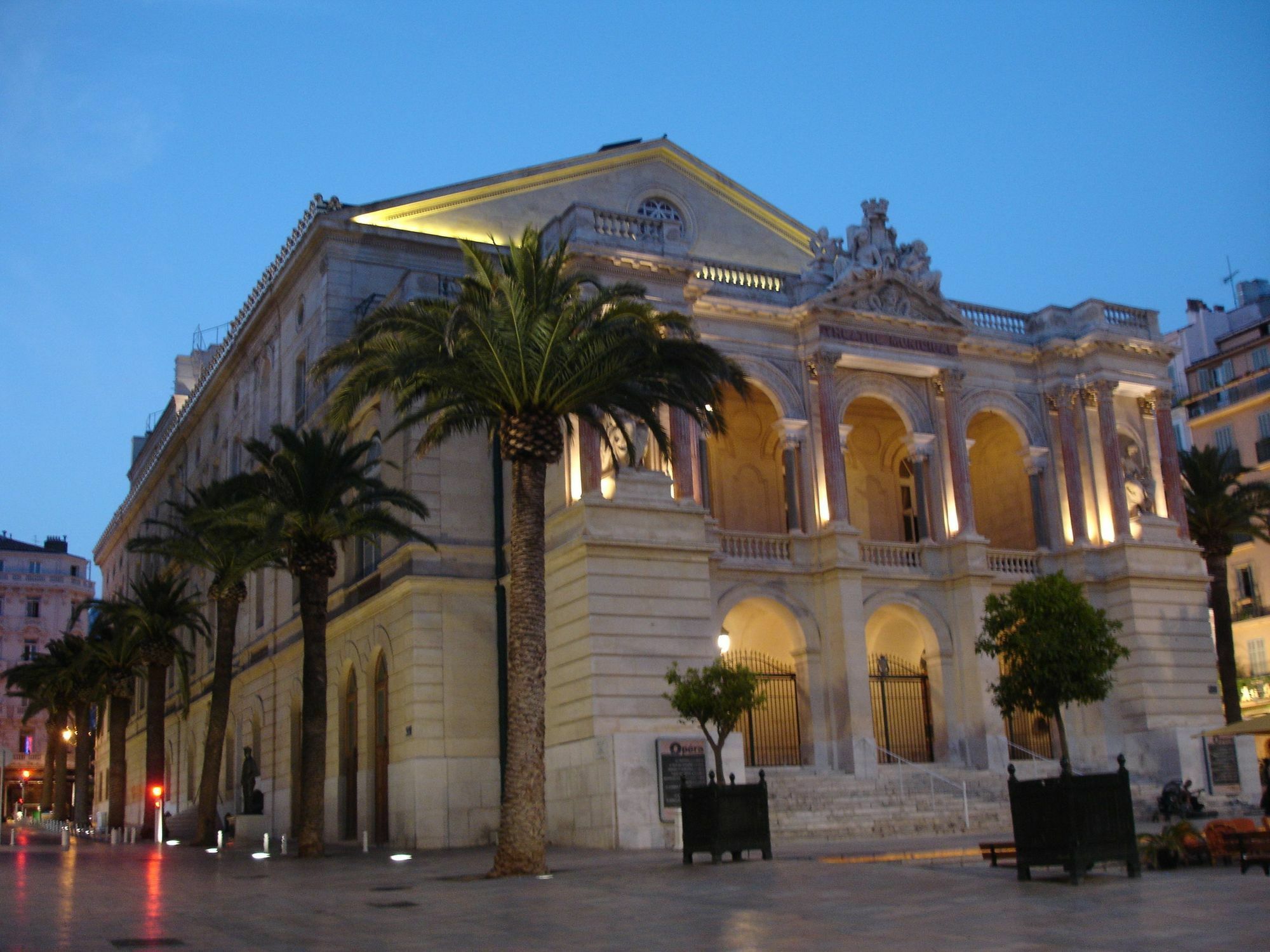 Ibis Toulon La Seyne Sur Mer Hotel Exterior photo